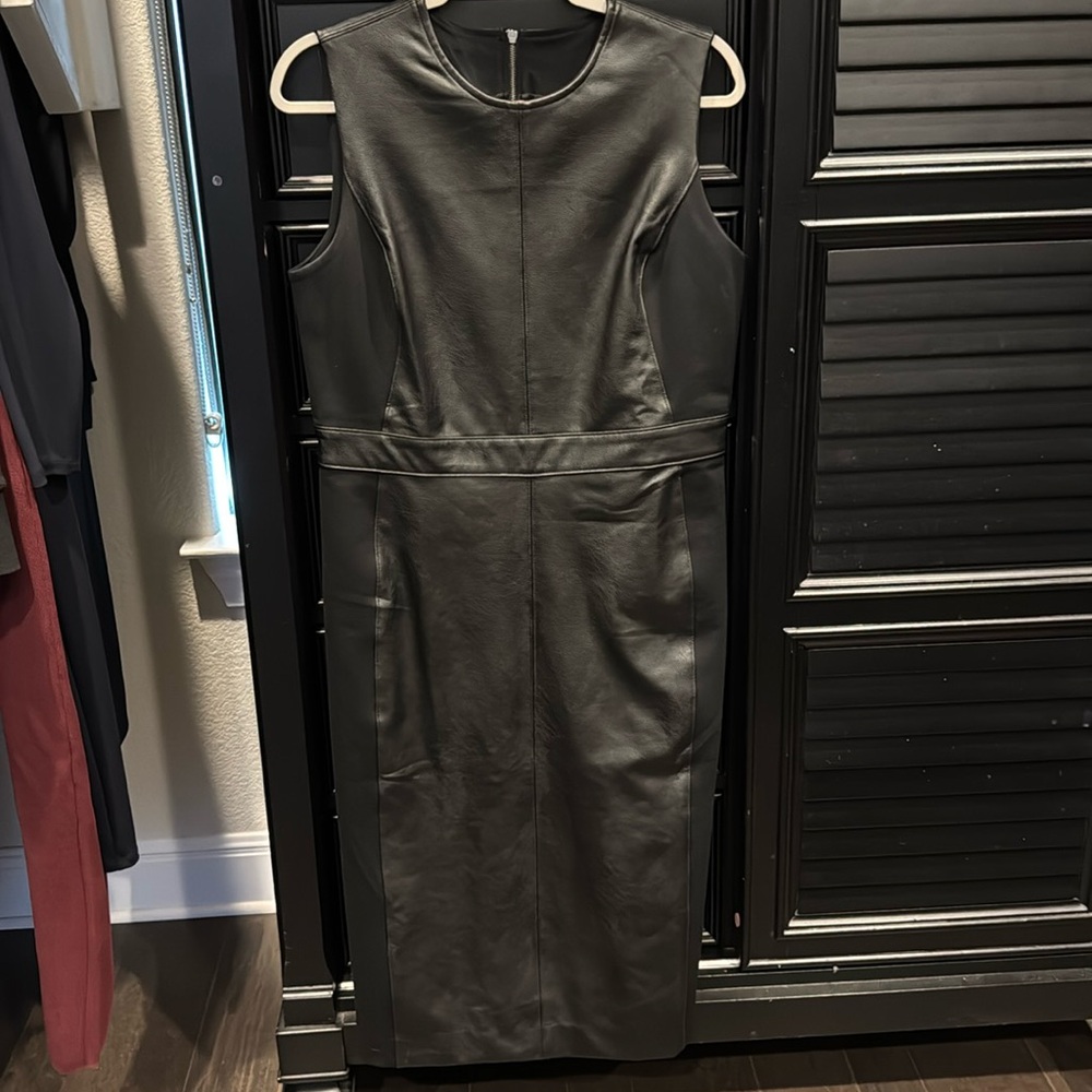 EUC Spanx Faux Leather and Ponte Knit Midi Dress, Black Size Large